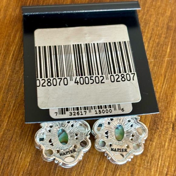 NWT Vintage Napier Earrings - Picture 6 of 9